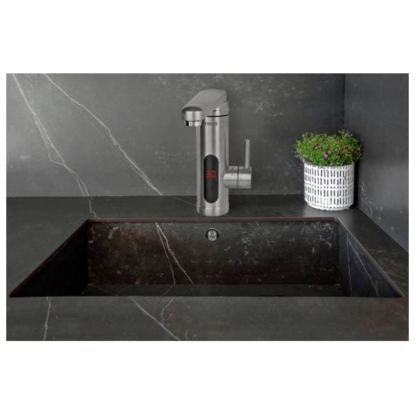 NOVEEN protočni bojler IWH560 5