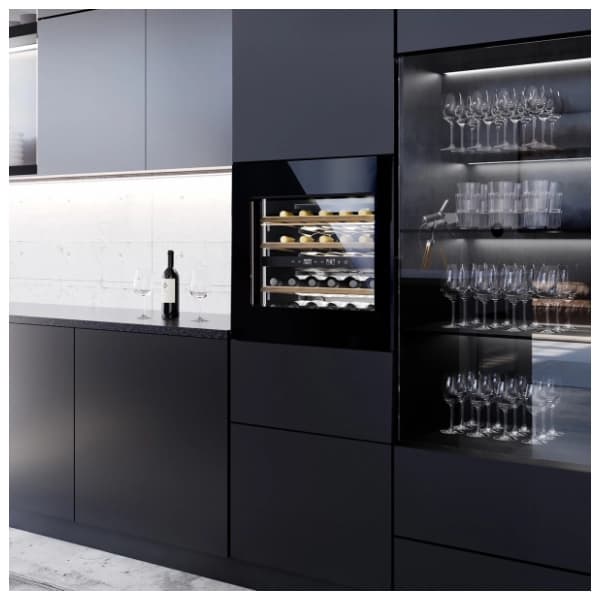 CASO vinska vitrina WineDeluxe WD24 2