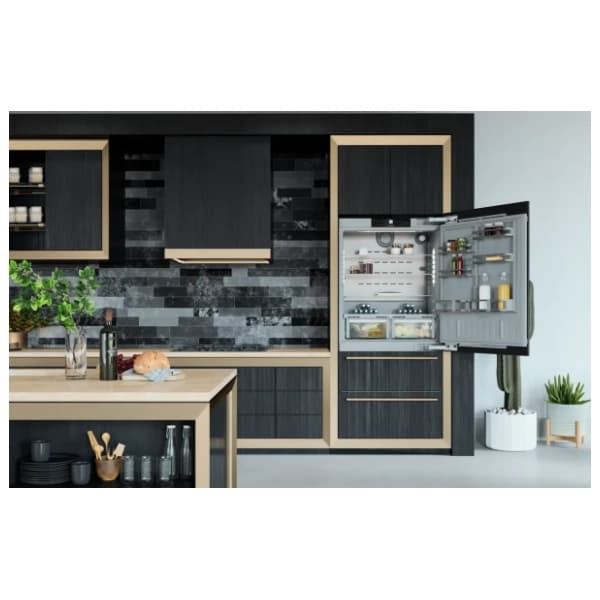 LIEBHERR ugradni kombinovani frižider ECBNe8870 2