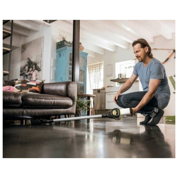 KARCHER štapni usisivač VC 6 4