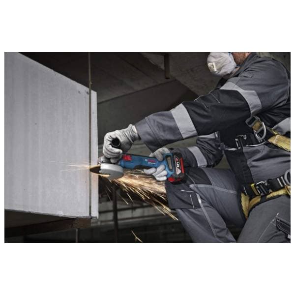 BOSCH GSB 18V-65 + GWS 18V-8 + 2 x GBA 4,0 Ah + torba 0615A5008Z 7