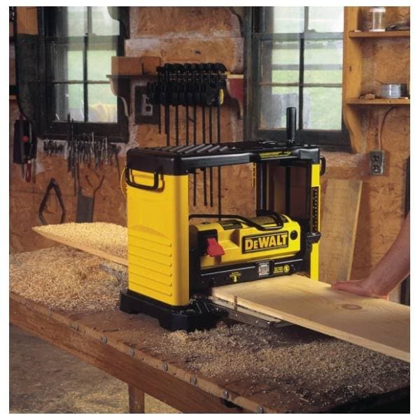 DeWALT DW733 električni prenosni diht 2
