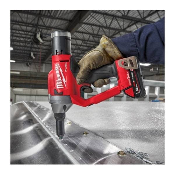 MILWAUKEE M18ONEFPRT-202X 18V 2x2Ah aku alat za pop nitne 3