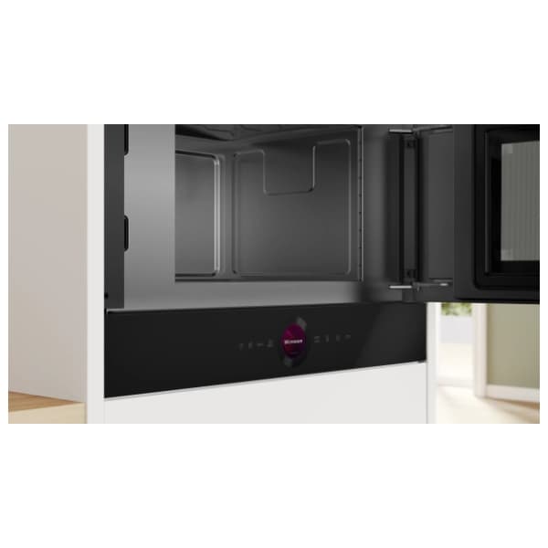 BOSCH ugradna mikrotalasna rerna BFR9221B1 1