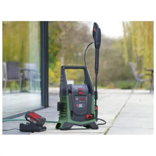 BOSCH UniversalAquatak 36V-100 4Ah 06008C7002 aku perač pod pritiskom 4