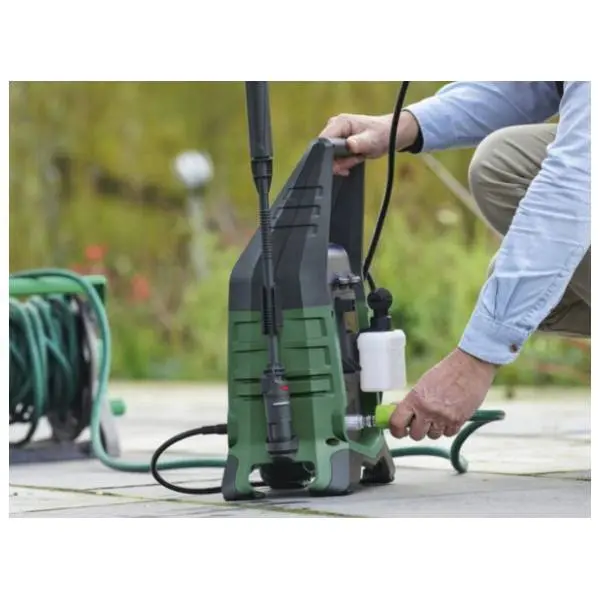 BOSCH UniversalAquatak 36V-100 4Ah 06008C7002 aku perač pod pritiskom 8