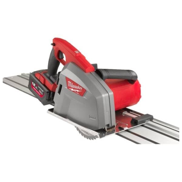 MILWAUKEE M18FMCS66-121C 12Ah aku cirkular za metal 1