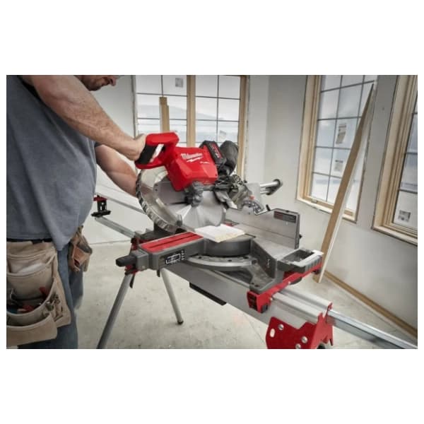 MILWAUKEE M18FMS305-121 12Ah aku kružna testera 1