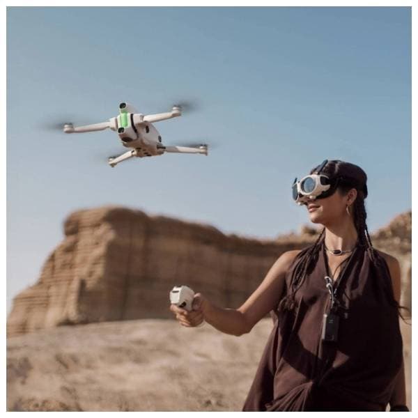 Insta360 Antigravity A1 Standard Bundle dron 19