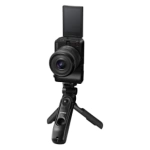 canon-eos-r50-v-rf-s14-30mm-creator-kit-fotoaparat-akcija-cena